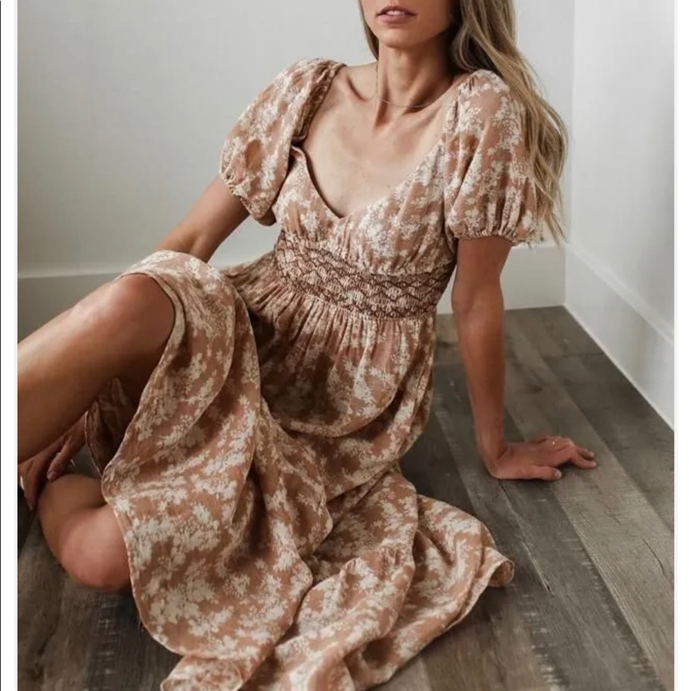 Free People Ellie Printed Maxi Dress Floral Boho Smocked Flowy Brown Tiered  M